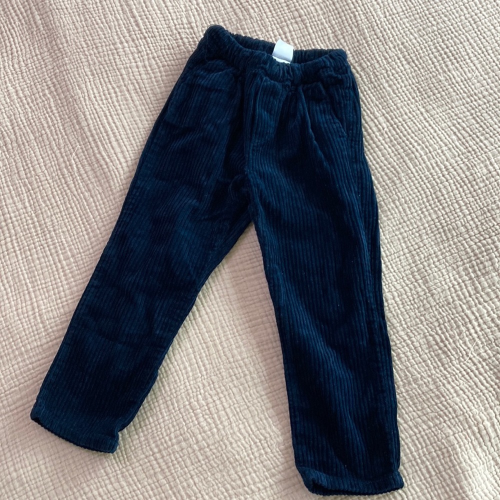 NWOT Zara kids navy corduroy pant - Boys size US 6